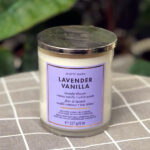 Nến thơm Bath And Body Works Lavender vanilla 1 bấc