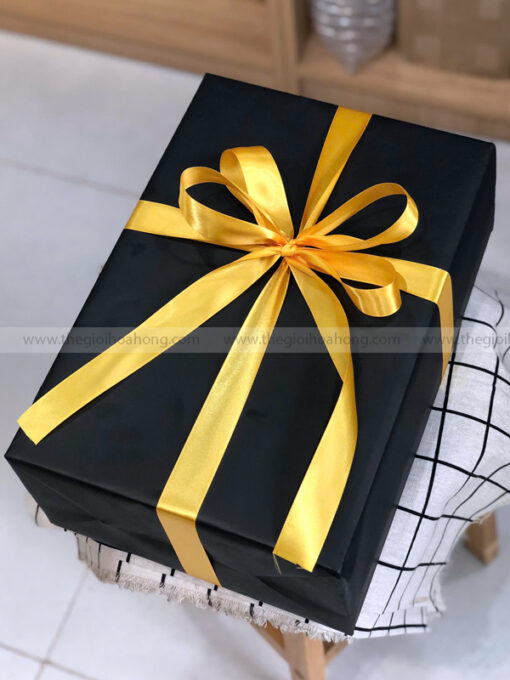 Mẫu gói quà phong cách sang trọng