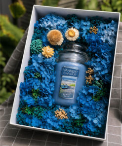 Hộp Quà Nến Thơm Yankee Candle Beach Walk Size & Hoa Khô