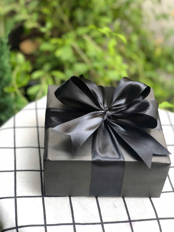 Shop Gói quà tặng sang trọng